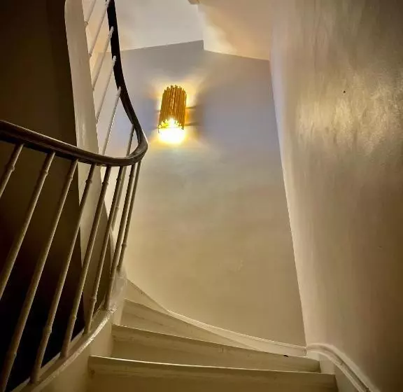 ペンション Richard Lequet Domaine Gastronomique Du Val D Atur