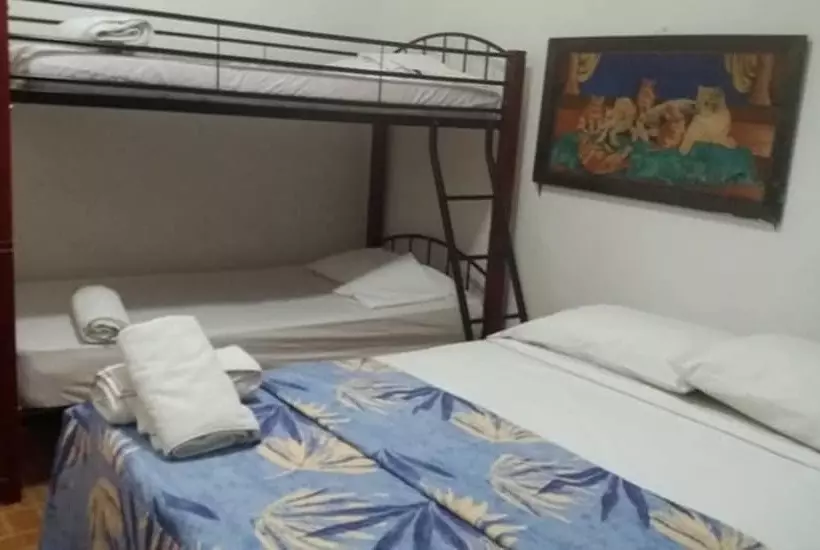 ペンション Hospedaje Yaquelin