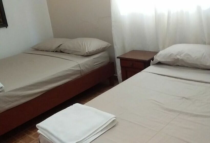 펜션 Hospedaje Yaquelin