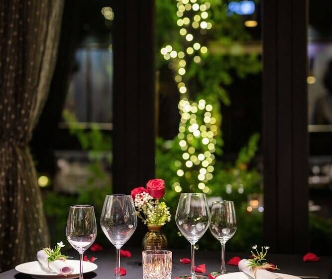 Ravatel Luxury Hotel Bac Giang