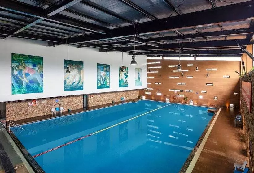 Ravatel Luxury Hotel Bac Giang