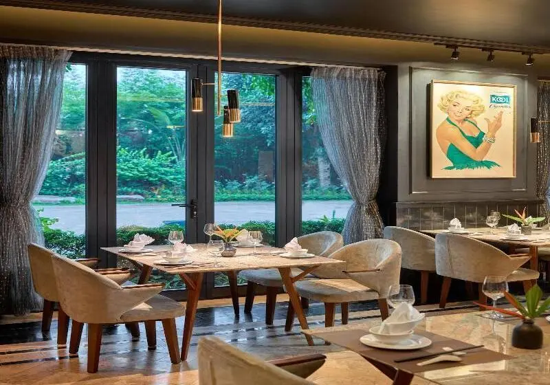 Ravatel Luxury Hotel Bac Giang