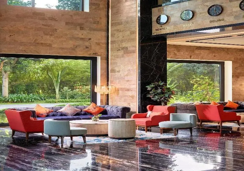 Ravatel Luxury Hotel Bac Giang