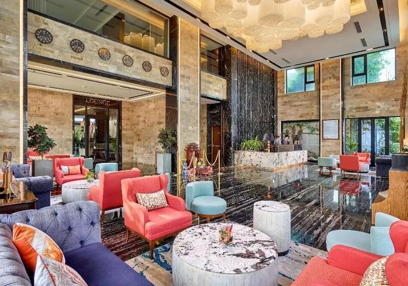 Ravatel Luxury Hotel Bac Giang