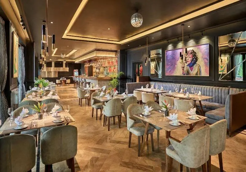 Ravatel Luxury Hotel Bac Giang