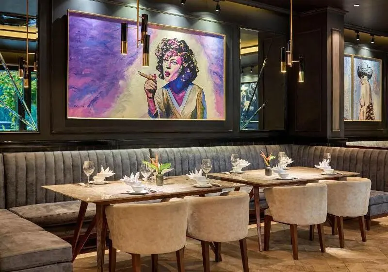 Ravatel Luxury Hotel Bac Giang