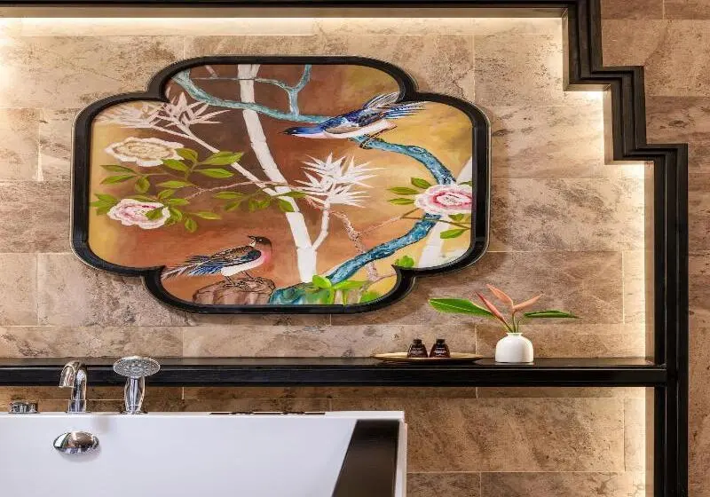 Ravatel Luxury Hotel Bac Giang