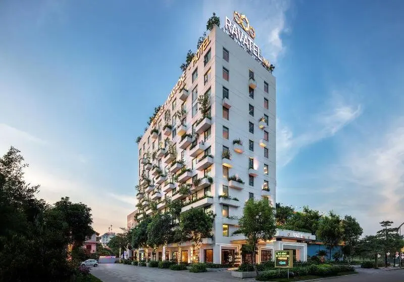 Ravatel Luxury Hotel Bac Giang