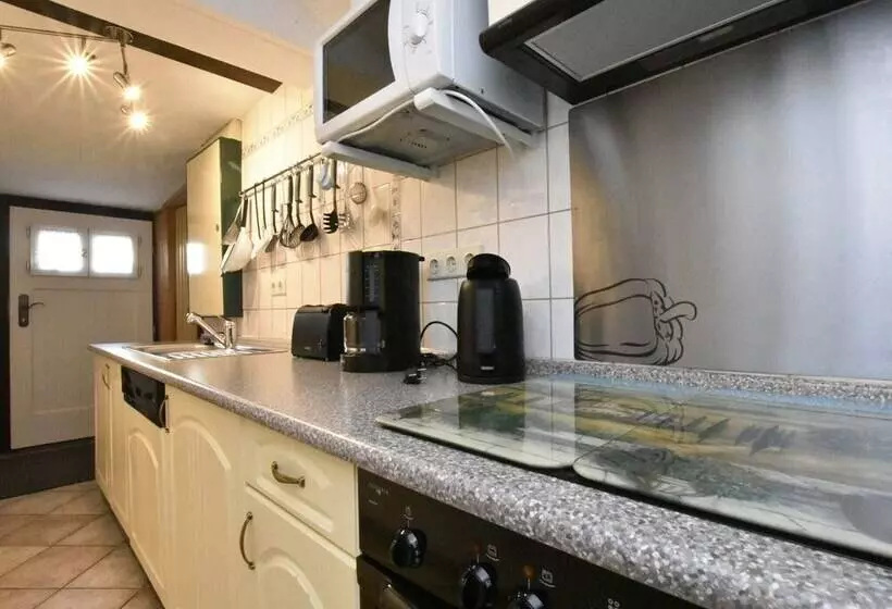 Sleep Under A Thatched Roof   Apartment In Ahlbeck Near Haff