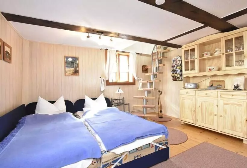 Sleep Under A Thatched Roof   Apartment In Ahlbeck Near Haff