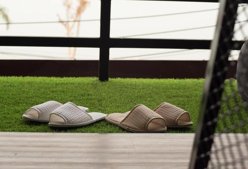 בית מלון כפרי Bed Loft Cafe