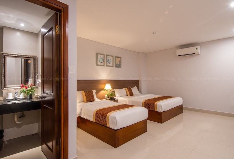 هتل Galaxy Airport