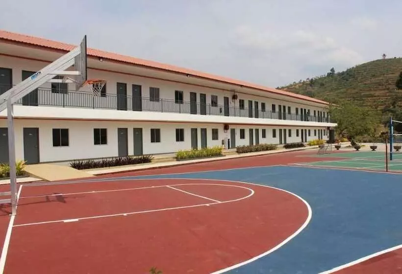 ホテル Karak Orchard Resorts