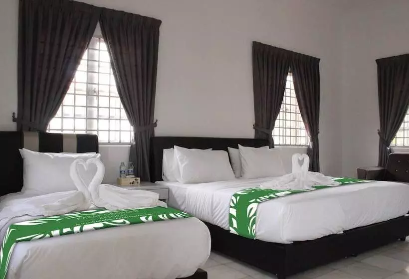 ホテル Karak Orchard Resorts