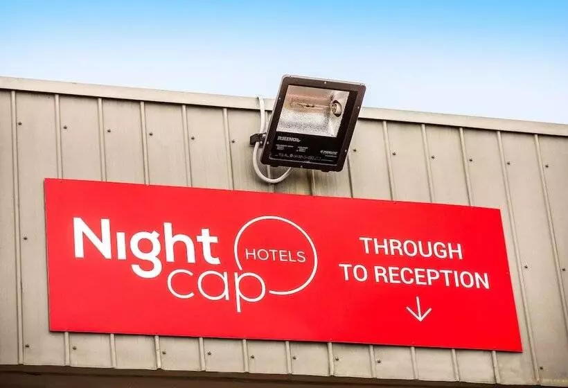 Hotel Nightcap At Excelsior