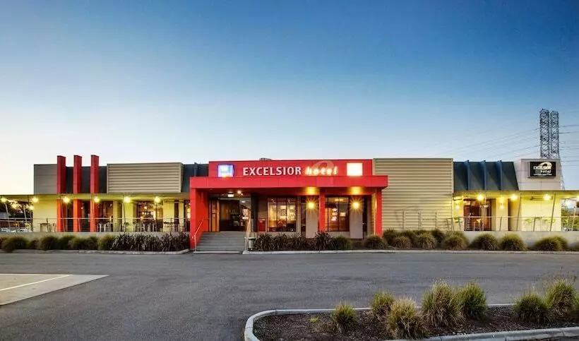 Hotel Nightcap At Excelsior