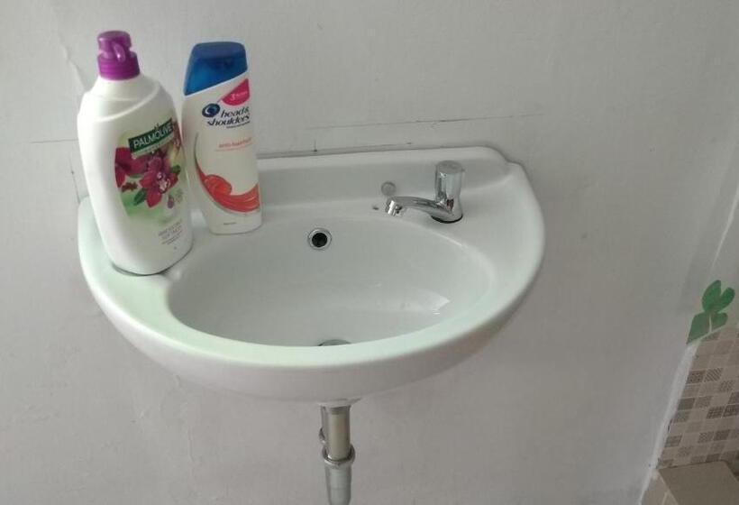 호텔 Uni Inn Semarang   Gunung Pati