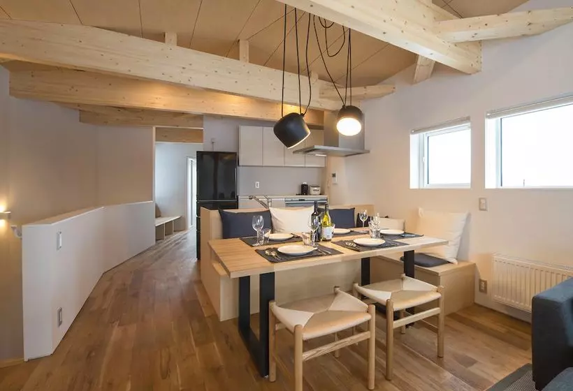 Yorokobi Lodge By H2 Life
