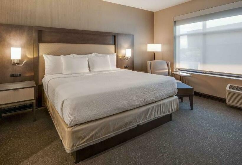 فندق Best Western  Plus Executive Residency Rigby S Water World