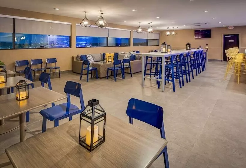 Hotelli Best Western  Plus Executive Residency Rigby S Water World