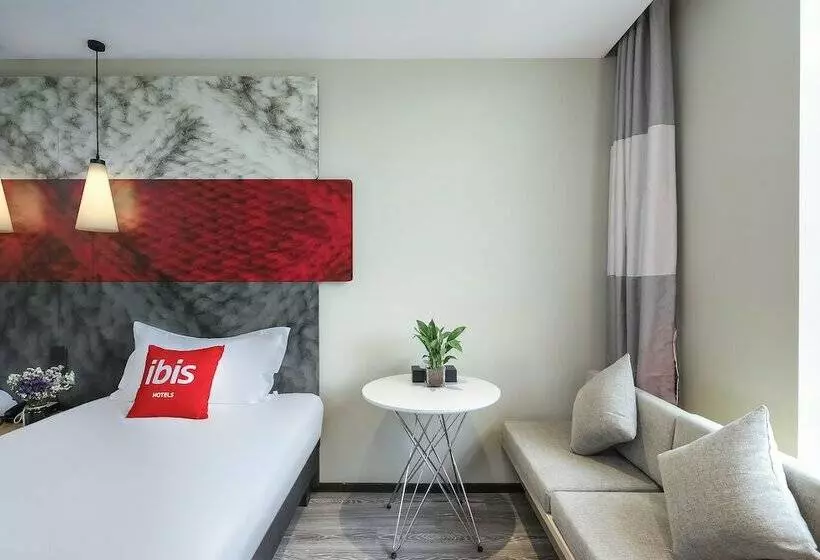 ホテル Ibis Nanjing Jiangbei Hongyang New  Area  Red Sun Plaza  Hot