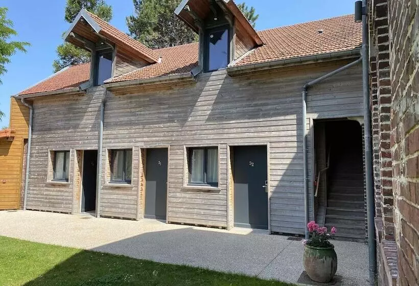 Mayrena Hotel Restaurant