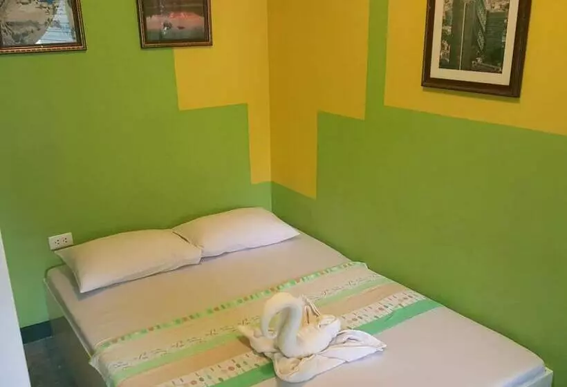 هتل Citadel Alona Inn