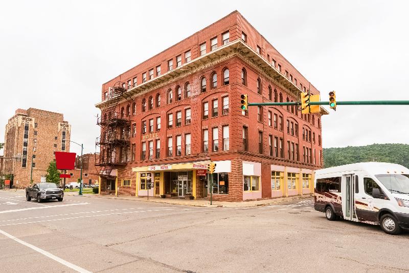 فندق Holley Bradford