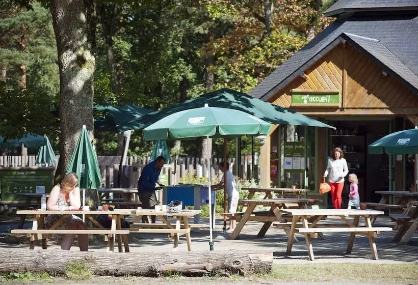 Hotelli Huttopia Lac De Sillé