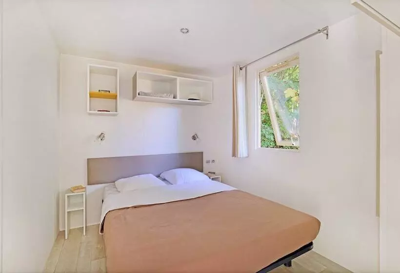 Hotelli Huttopia Lac De Sillé