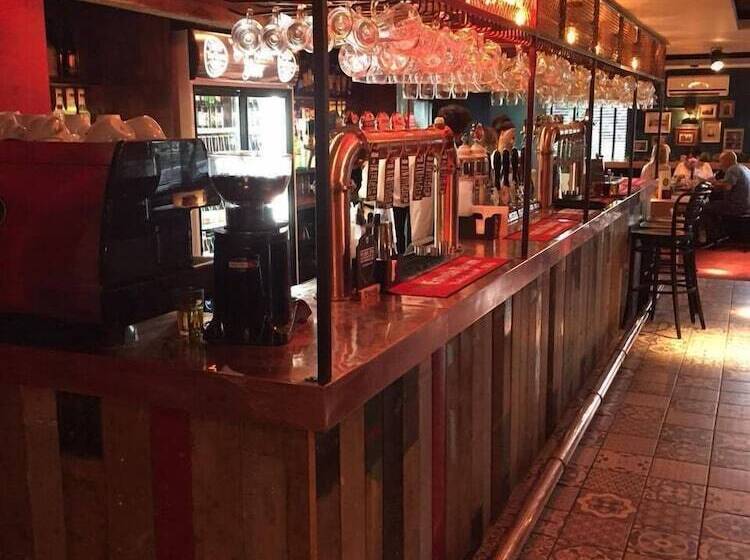 Отель Lodge At Tap Haus