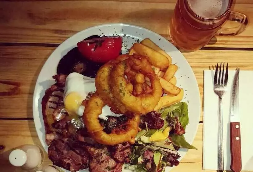 Hotelli Lodge At Tap Haus