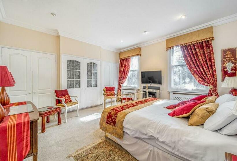 بنسيون Garfits Lodge