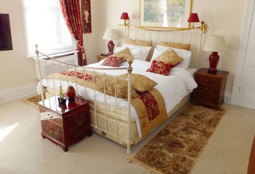 بنسيون Garfits Lodge