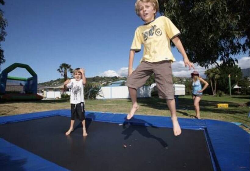 Asure Fountain Resort Motel