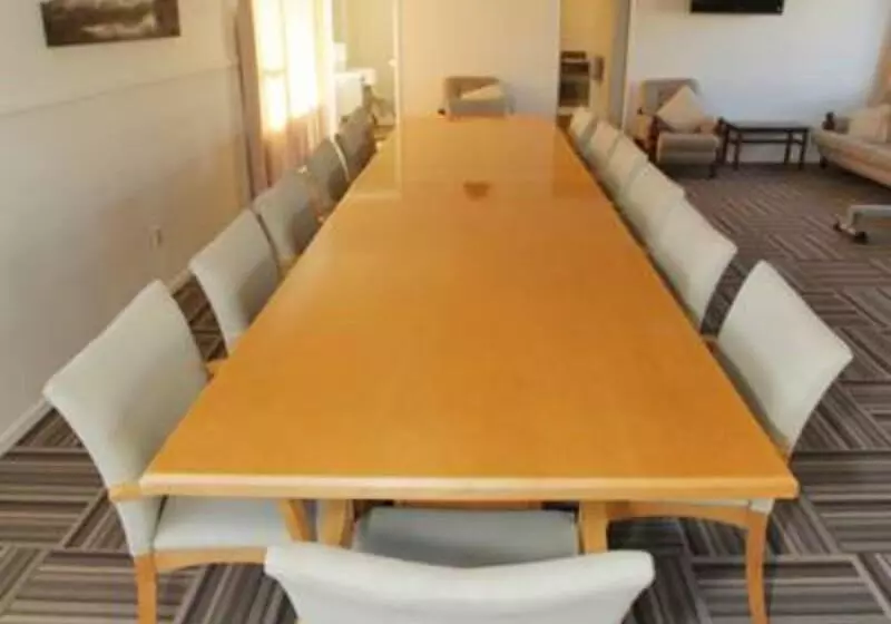 Asure Fountain Resort Motel