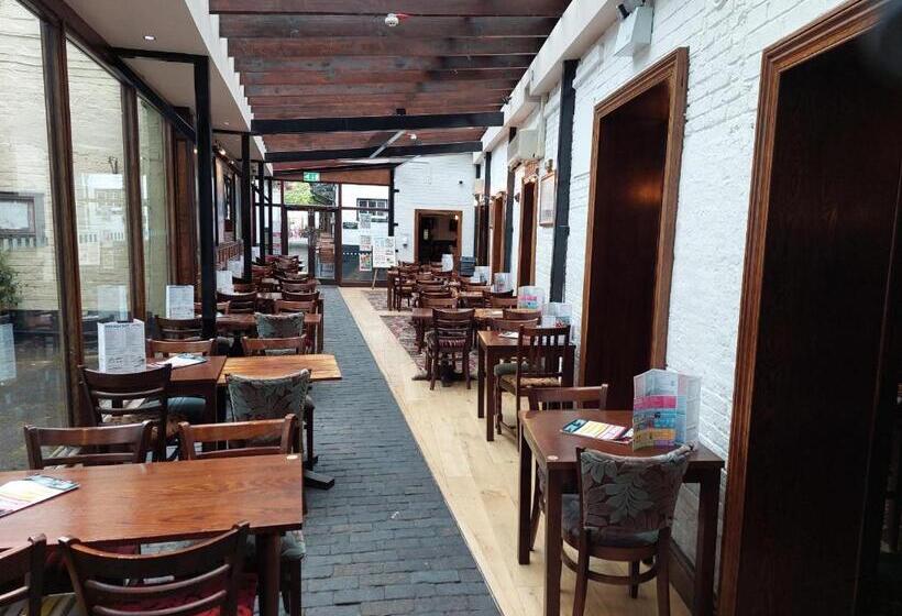 George Hotel Wetherspoon