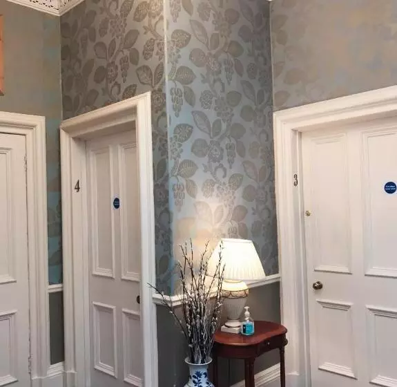 ホテル Alexander Guest House