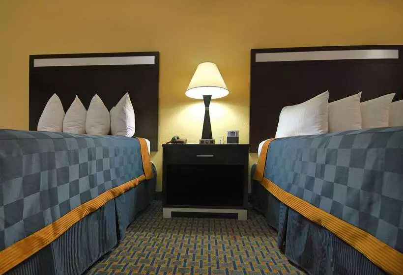 Отель Americas Best Value Inn Sinton