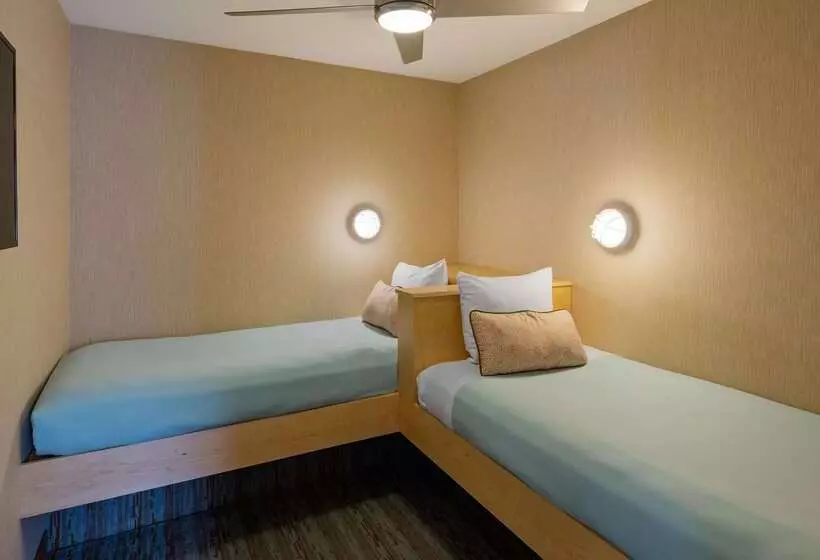 هتل Best Western Acadia Park Inn