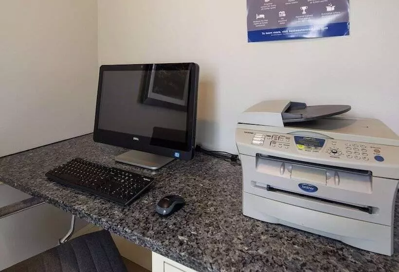 هتل Best Western Acadia Park Inn