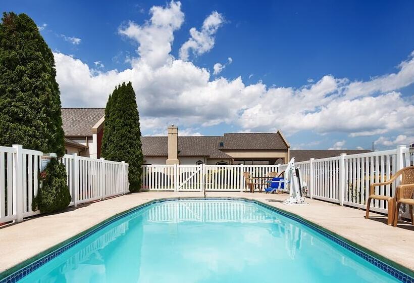 Отель Best Western Chambersburg