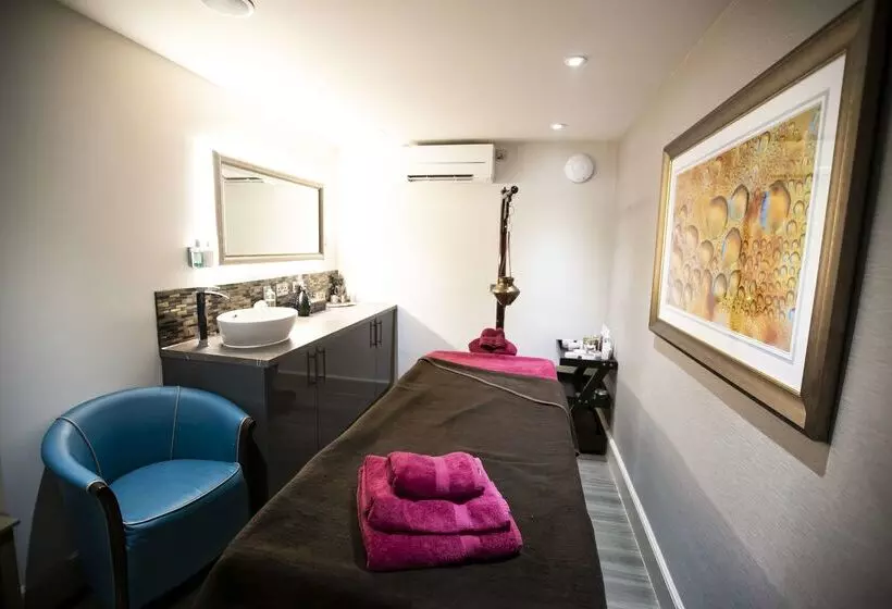 Best Western Premier Dover Marina Hotel & Spa