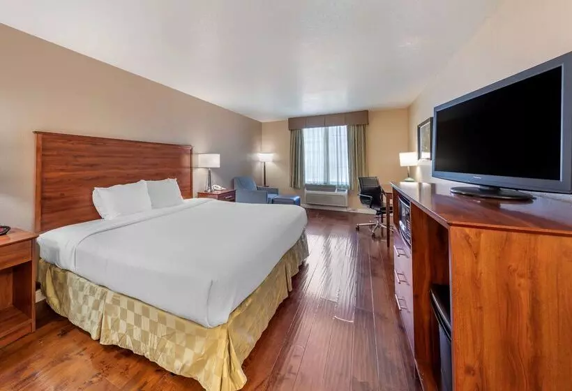 ホテル Best Western Plus John Jay Inn & Suites