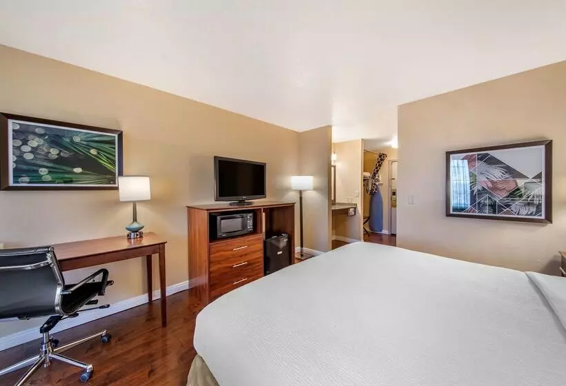 ホテル Best Western Plus John Jay Inn & Suites