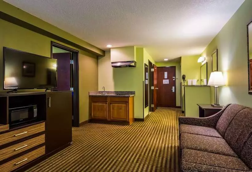 בית מלון כפרי Best Western Rama Inn