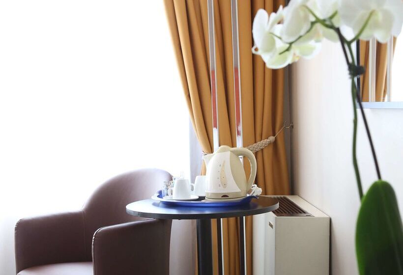 酒店 Blaise & Francis