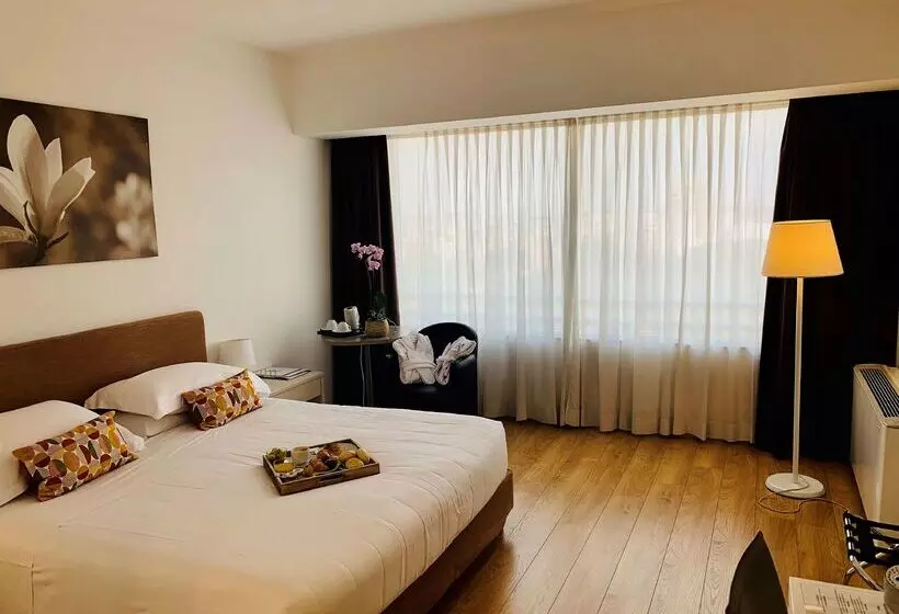 酒店 Blaise & Francis