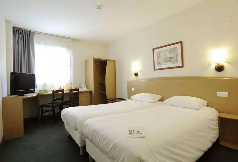 호텔 Travelodge Alicante Puerto