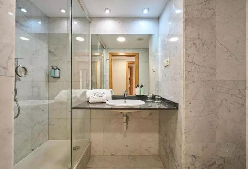 호텔 Catalonia Barcelona Beach